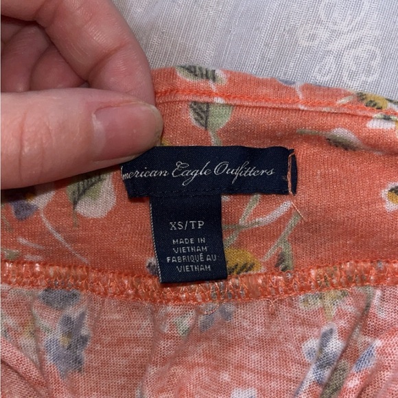American Eagle Outfitters floral blouse - Picture 3 of 3